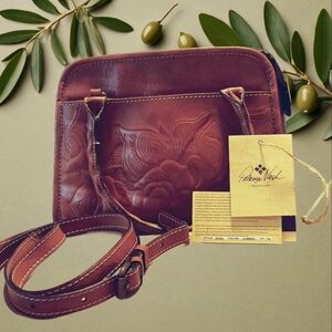 PATRICIA NASH Tooled Leather Crossbody with Dust Bag NWT